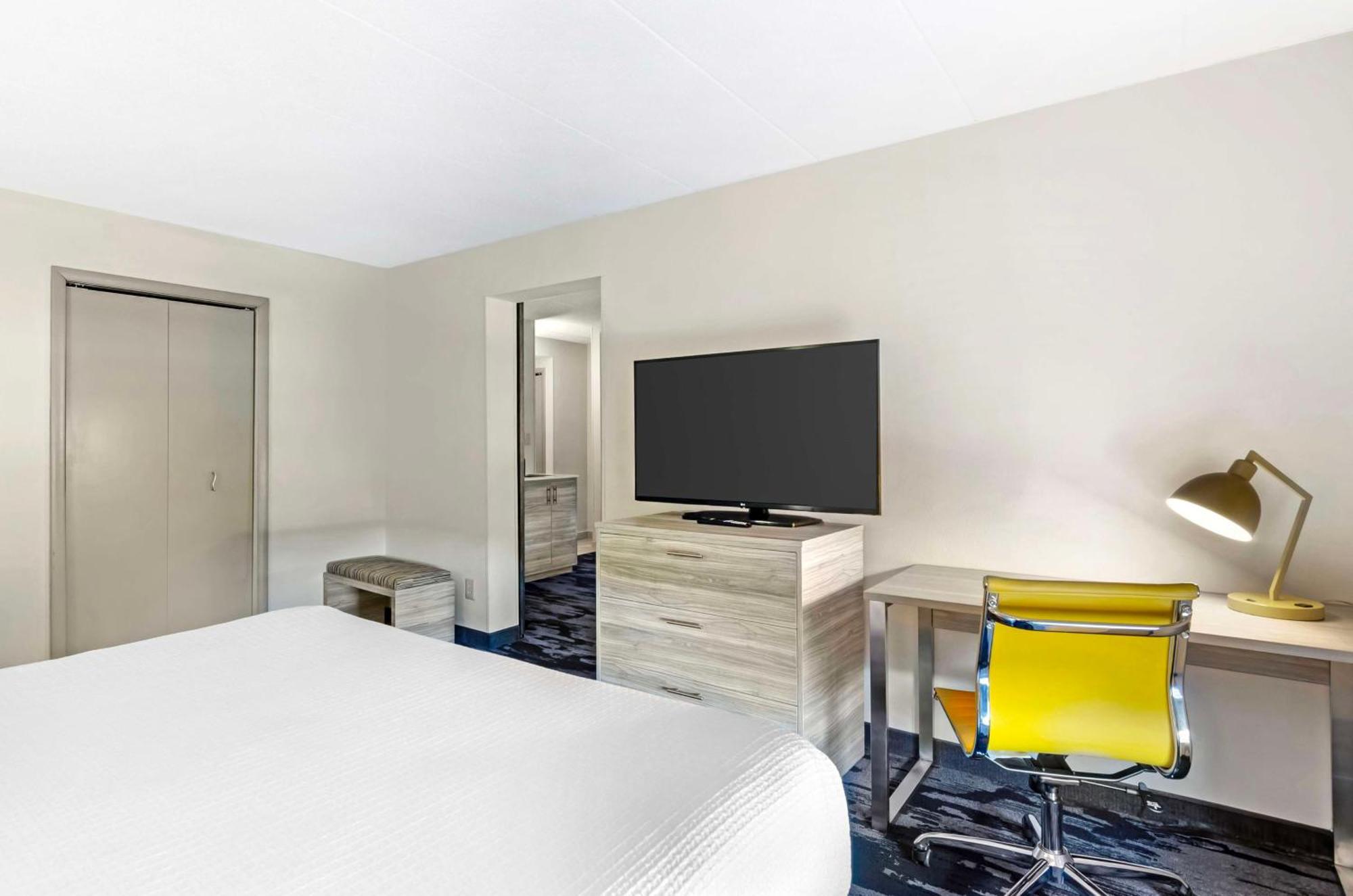 Best Western Plus Beckley Inn Extérieur photo