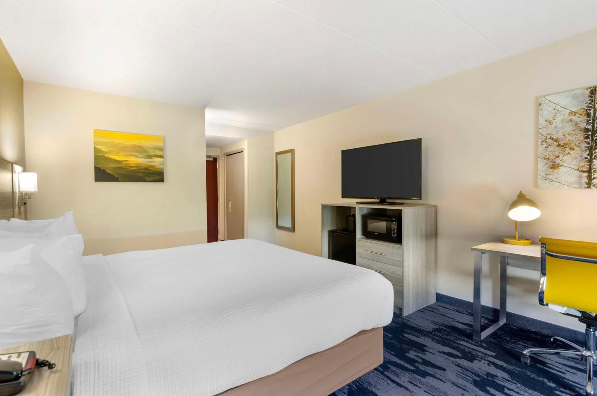 Best Western Plus Beckley Inn Extérieur photo